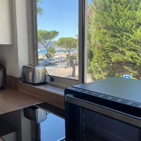 Lägenhet Facing The Sea 2 Steps From The Beaches *