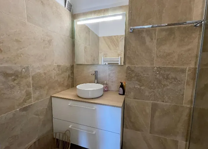 Facing The Sea 2 Steps From The Beaches Apartment Antibes